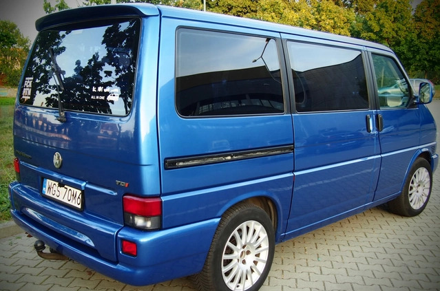 Volkswagen Multivan cena 65000 przebieg: 237000, rok produkcji 2003 z Bydgoszcz małe 436